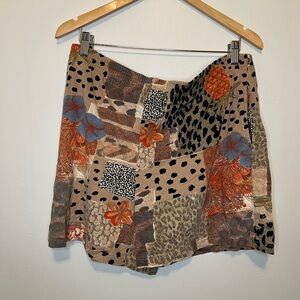 Patchwork Floral and Animal Print Women’s Shorts - Beige Multi